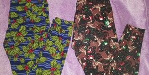2 pairs of Christmas Leggings
